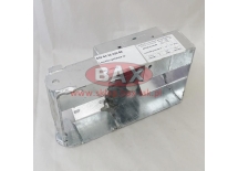 OBUDOWA LAMPY PRAWEJ - ZAWIAS