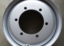 FELGA STALOWA 17,5"x6,75 ET75