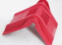 OCHRANIACZ NAROŻNIKOWY PASA, 150mm CZERWONY