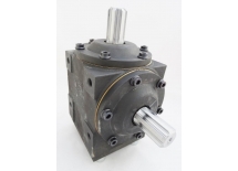 PRZEKŁADNIA KĄTOWA LEWA ZAMKNIĘTA